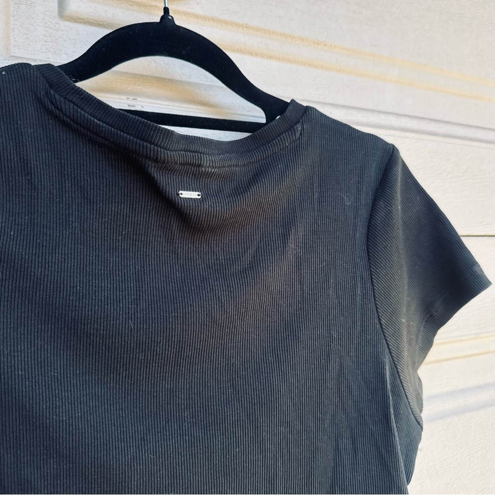Guess Black Ruched Short Sleeve Baby Tee - Picture 8 of 8